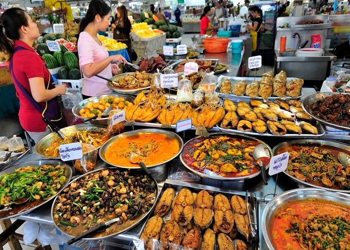 Đồ ăn đường phố Thái Lan đã trở thành dấu ấn riêng của người Thái